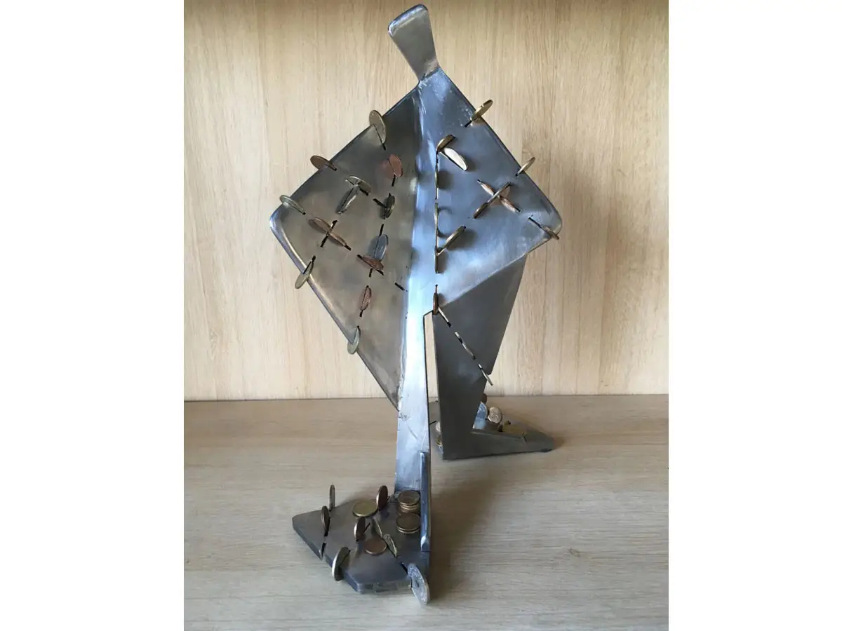 "Scrape penny" sculpture of Metal - 3
